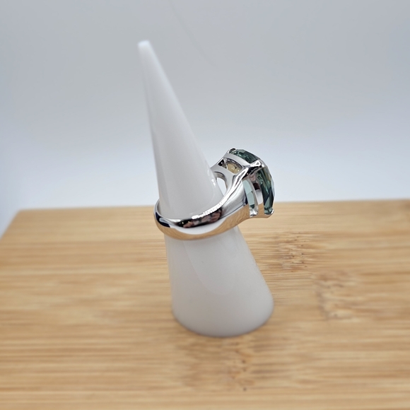 Swarovski Crystal Gemma Ring - Picture 4 of 7